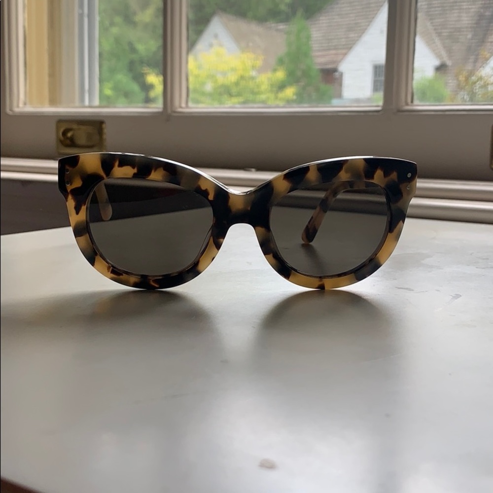 Madewell cat eye glasses